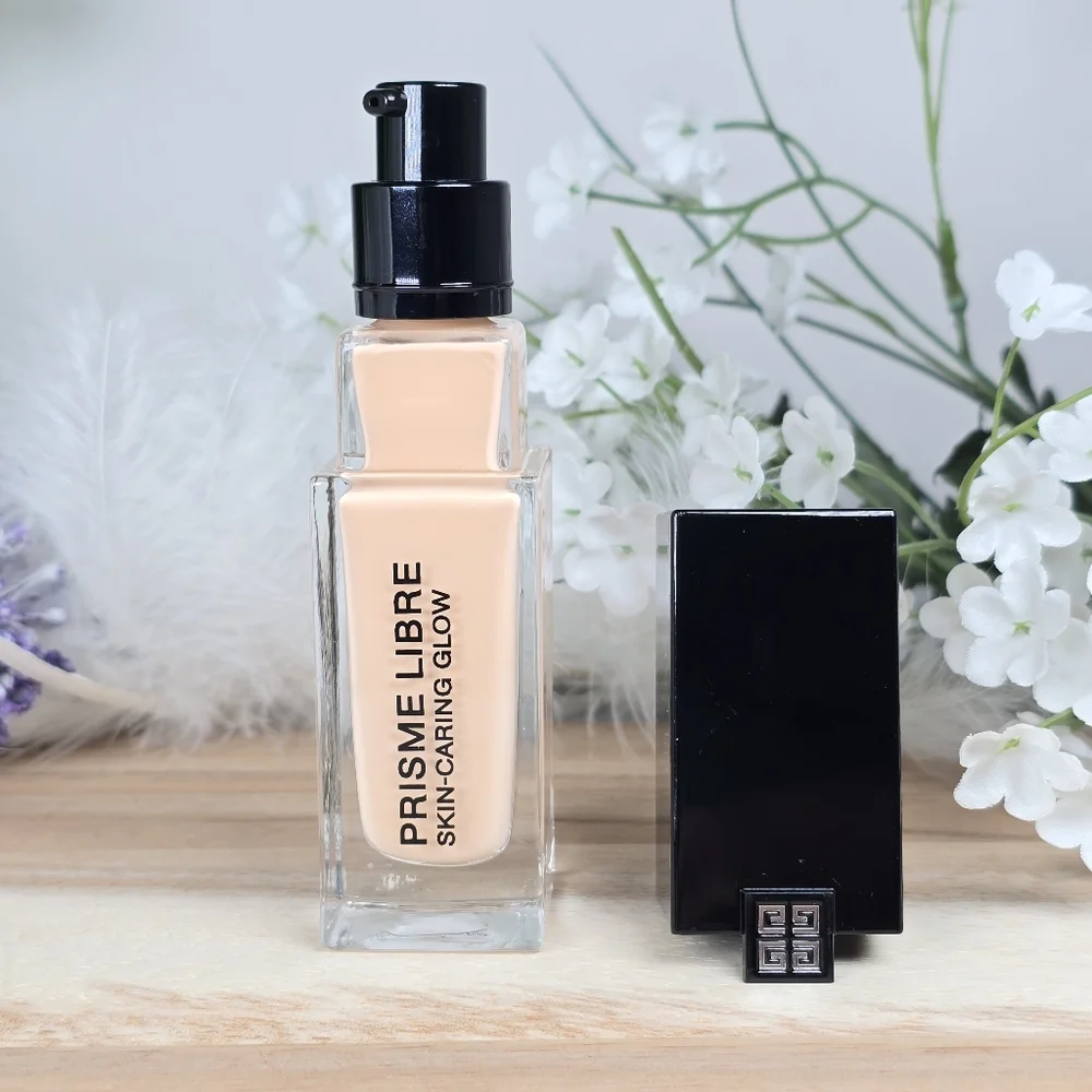 Givenchy Prisme Libre Skin-Caring Glow Foundation Full Size Shade 2-W110 Luxury - Picture 10 of 16